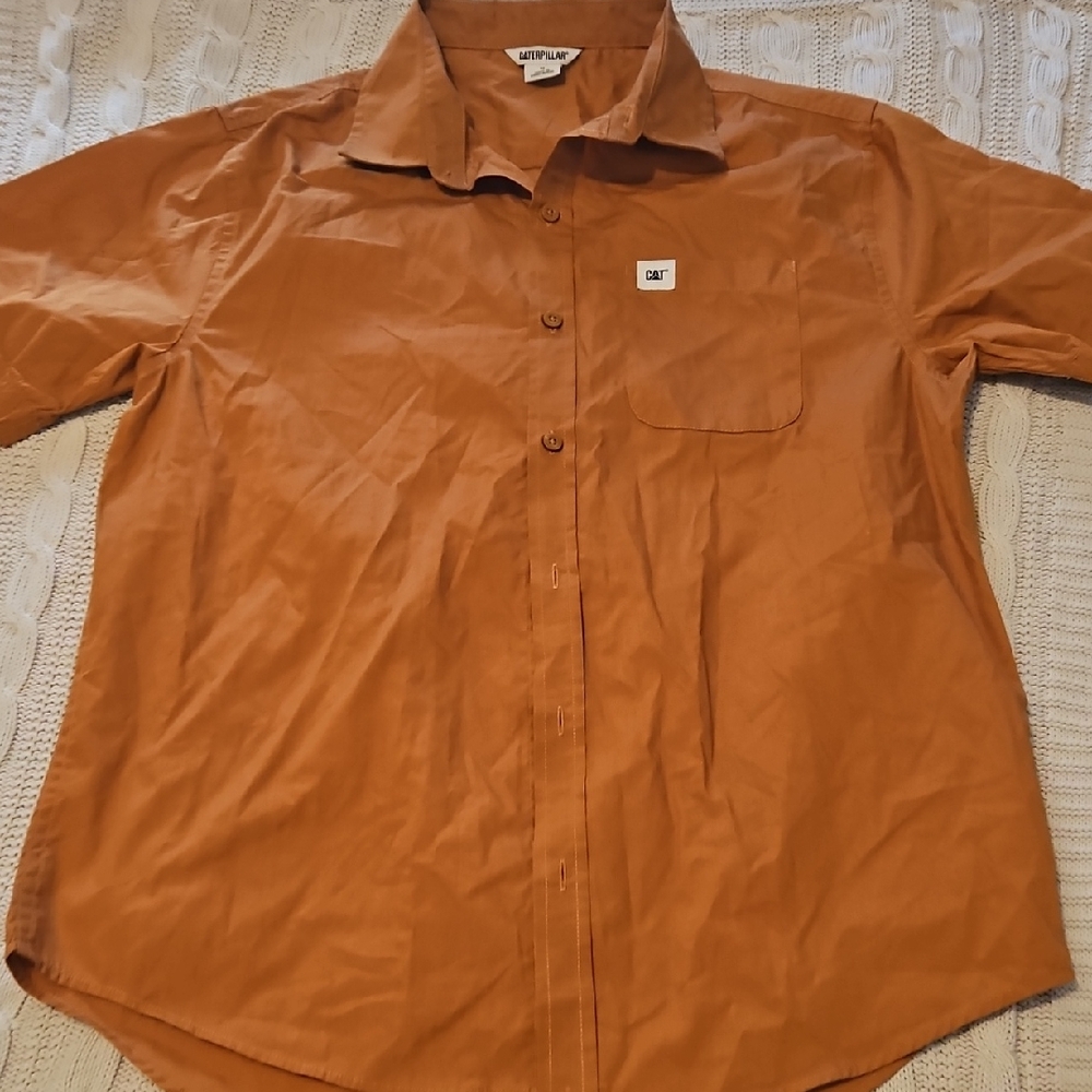 Mens M Caterpillar Button Up Short Sleeve Shirt